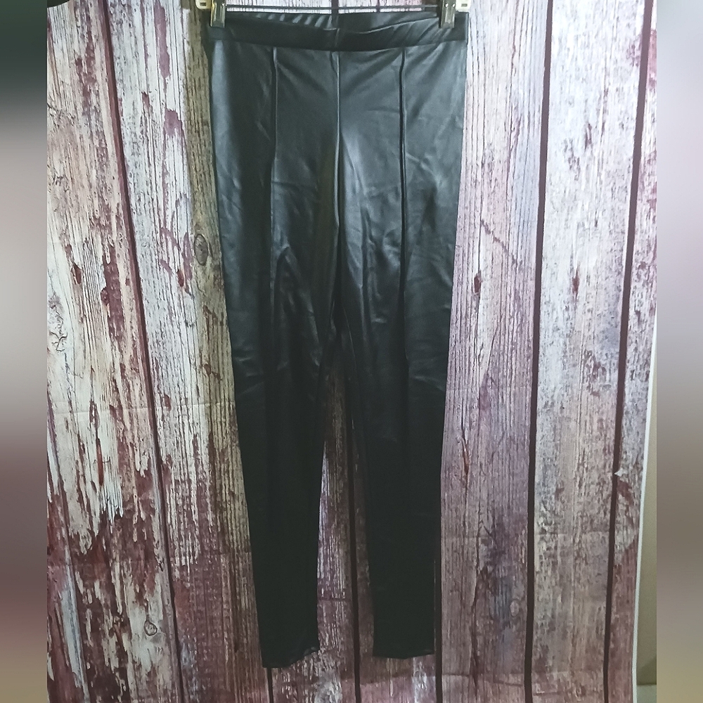 Fashion Nova Vegan Leather Pants sz med